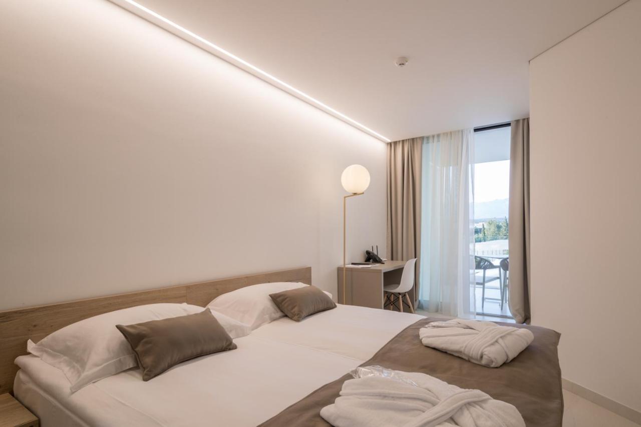 Aparthotel Joel Novalja Luaran gambar